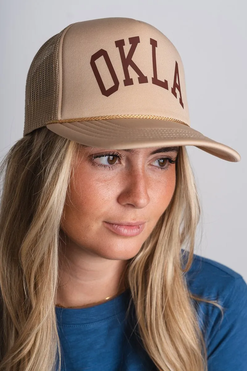OKLA curved trucker hat khaki